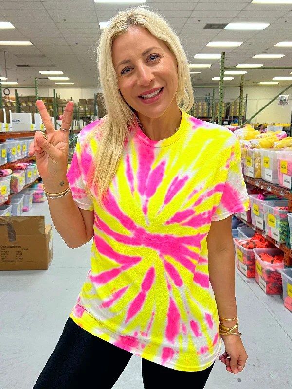 Women's Blouse with Shirt CollarLemonade Twist Tie-Dye Tee - Blank