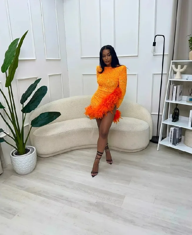 Women's Turtleneck DressesLuxury Orange Short Prom Dresses 2024 Long Sleeves Feathers Sequins Gown For Black Girls Birthday Senior Party Gowns