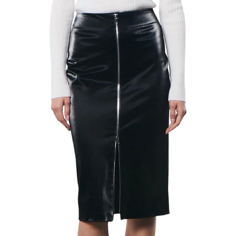 Women's Solid Color SkirtsSatin Finish Leather Skirt In Black