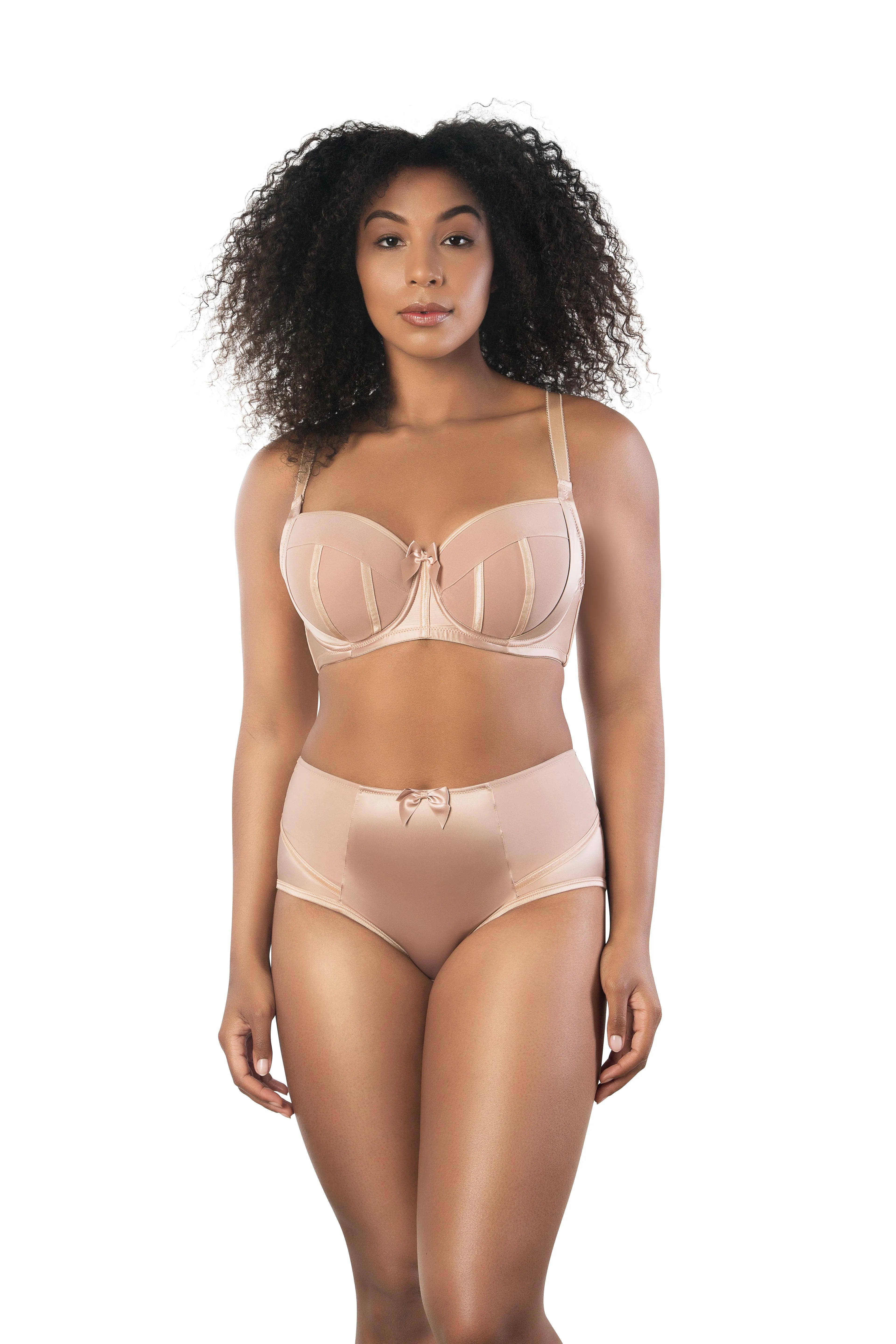 plus-size underwire bra with wide strapsCharlotte Underwire Padded Bra