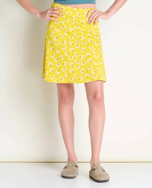 Women's Rounded Hem SkirtsChaka Skirt In Sulphur Half Daisy Print