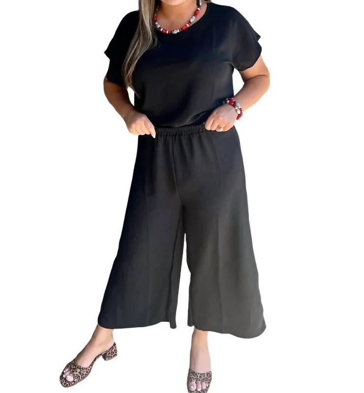 Women's Jodhpurs with Collarless DesignWide Leg Pant In Black