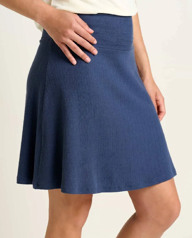 Women's Pleated SkirtsChaka Cable Rib Skirt In True Navy