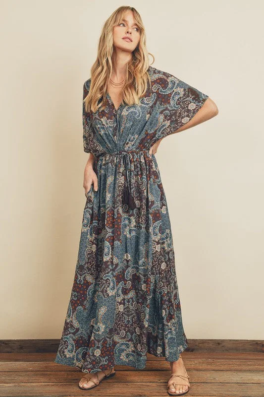 Women's Collarless DressesPaisley Maxi Dress