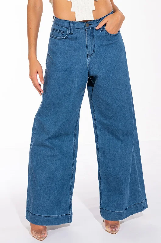 Women's Cropped PantsLIVIE EXTRA WIDE DENIM PANT