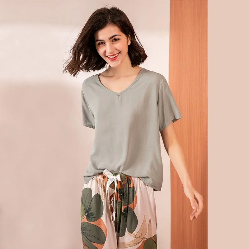 women's pajamas for those who love to dreamShort Sleeve Elastic Pajama For Women